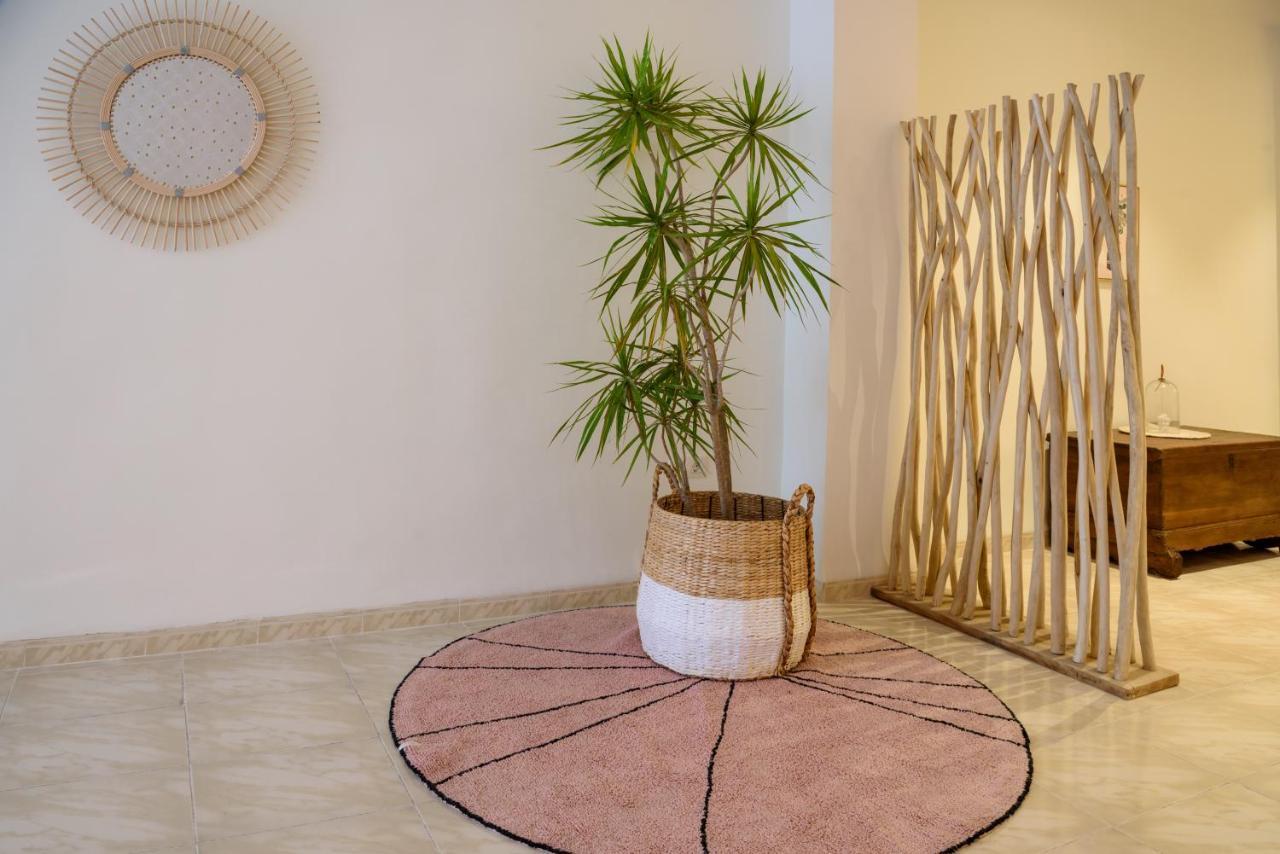 Hostal Beni Benicassim Exterior photo